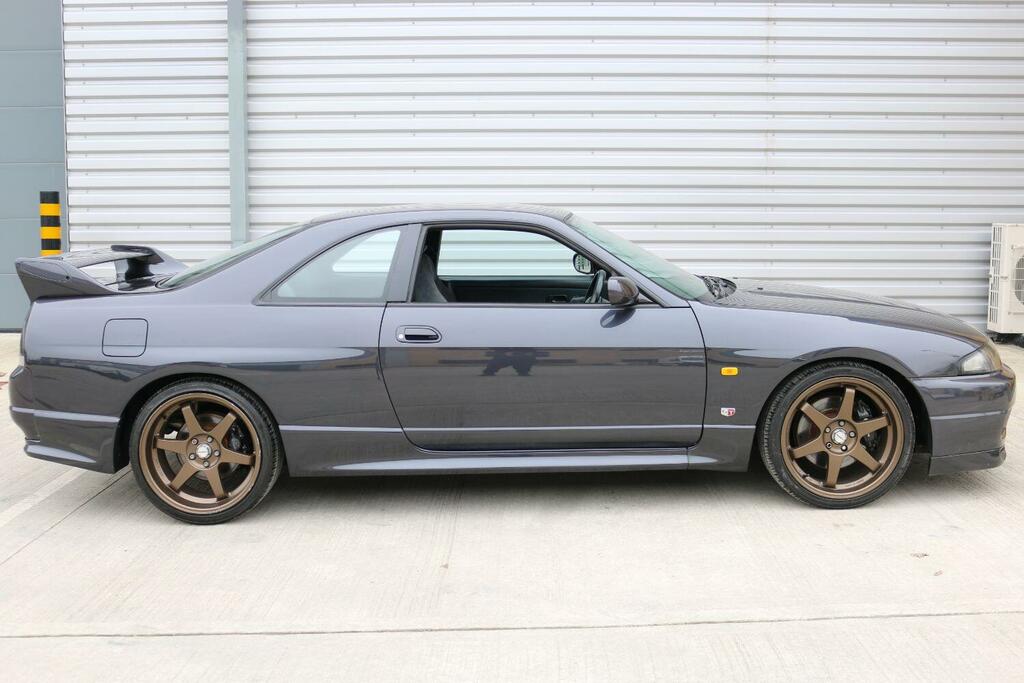 Nissan Skyline 2.6 Gtr V-spec Twin Turbo Grey #6