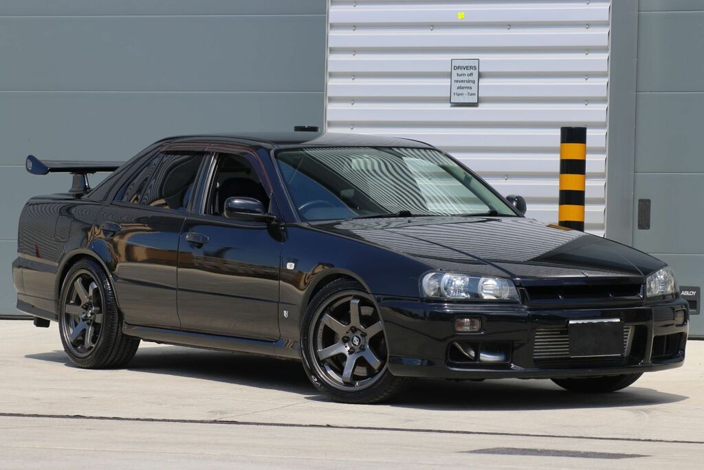 Nissan Skyline Nissan Skyline R34 Gtt 5 Speed Rare 4-Door Black #5
