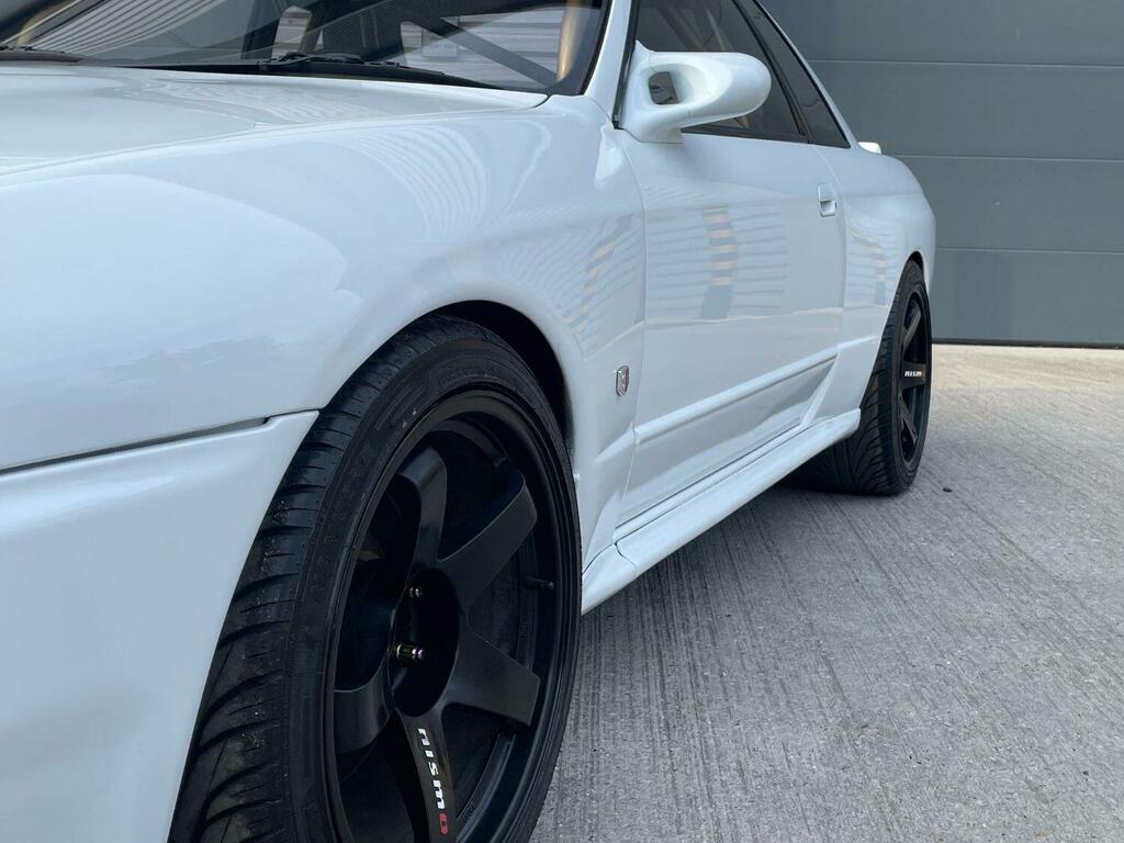 Nissan Skyline 2.6 Single Turbo Gtr R32 White #4