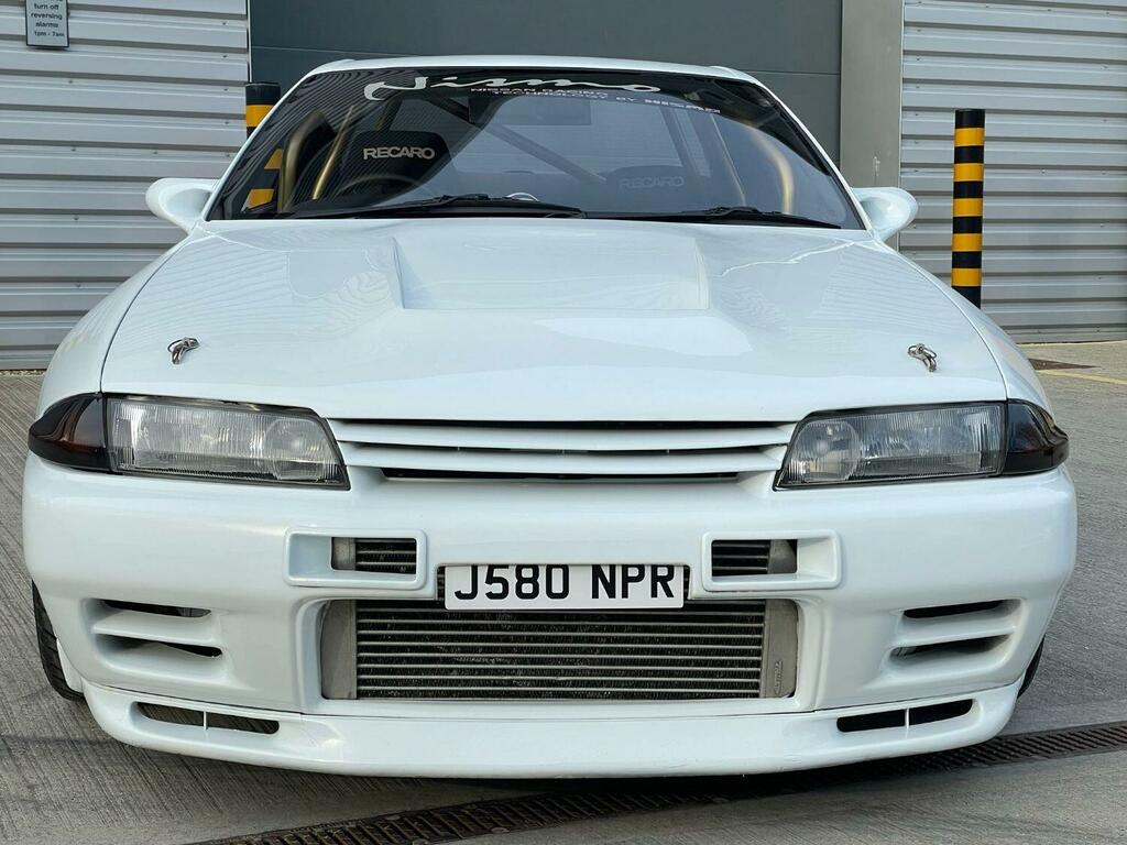 Nissan Skyline 2.6 Single Turbo Gtr R32 White #6