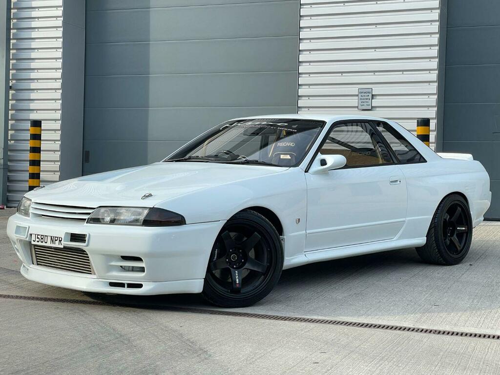 Nissan Skyline 2.6 Single Turbo Gtr R32 White