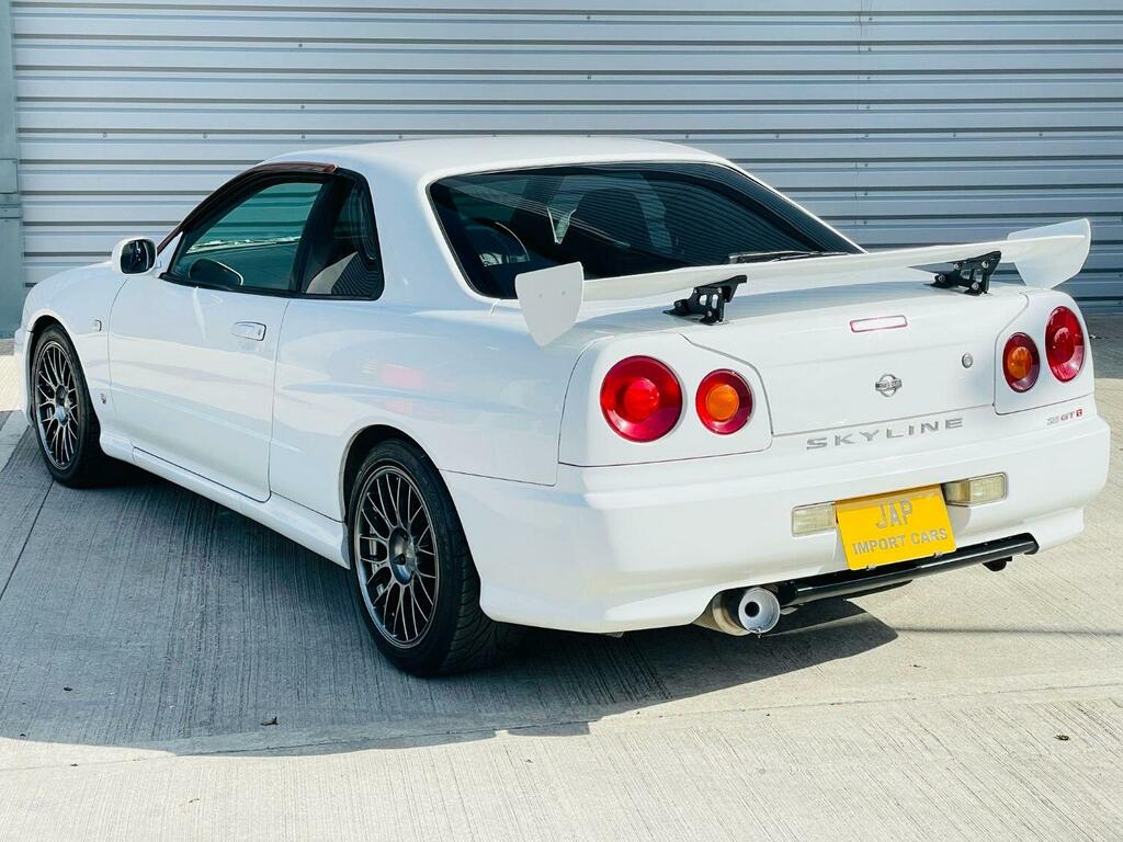 Nissan Skyline 2.6 Gt-r Limited Edition Purple #26