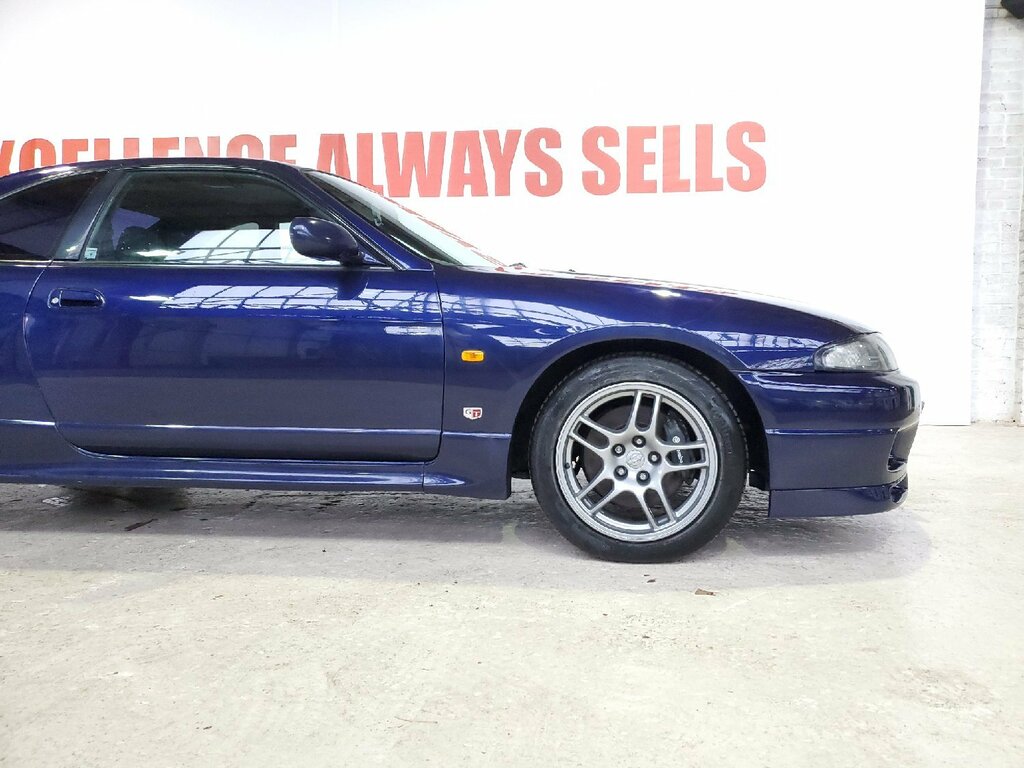 Nissan Skyline Gtr R33 Mintrust Freegenuine Milesgood Mot Hist Blue #4