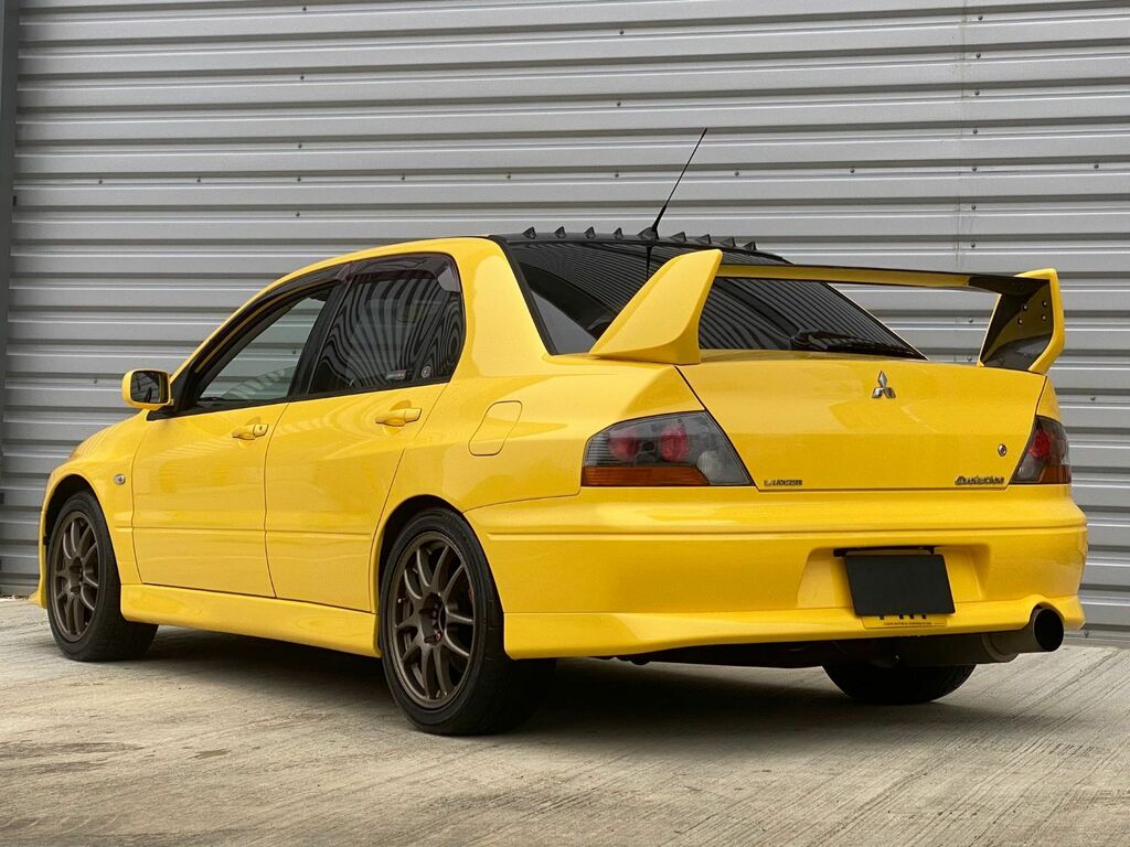 Mitsubishi Lancer Evo 8 Fresh Import High Quality Car Must Be Seen Yellow #5