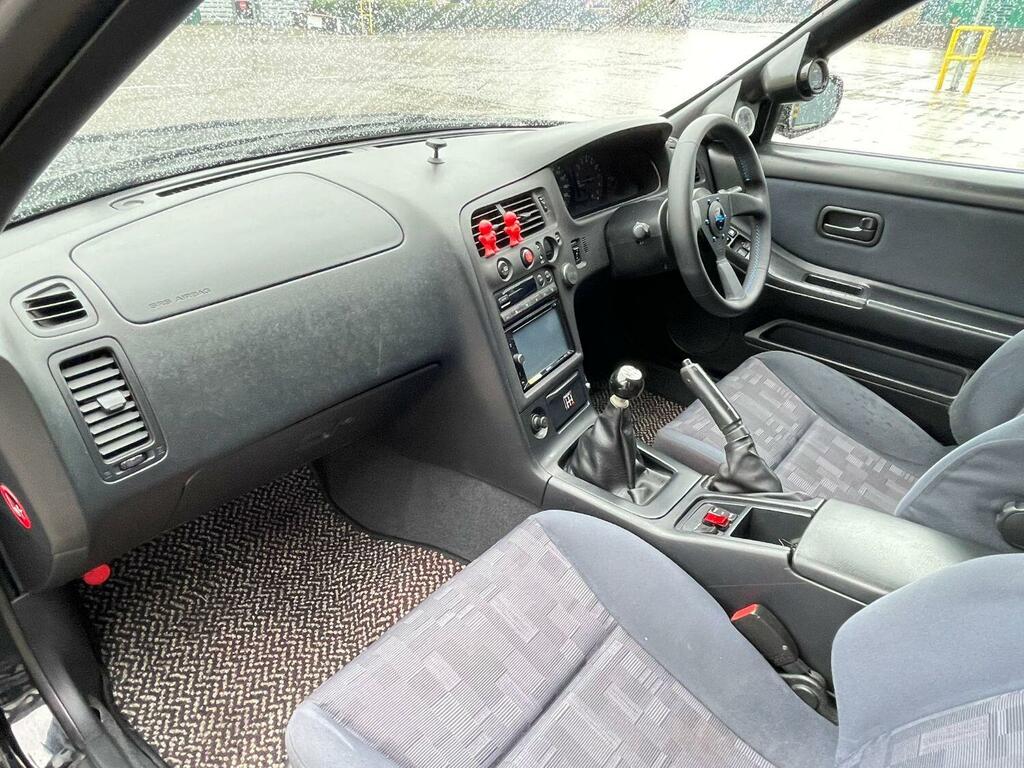 Nissan Skyline Nissan Skyline Gtst 2.5 Turbo Totally Genuine Mint White #65
