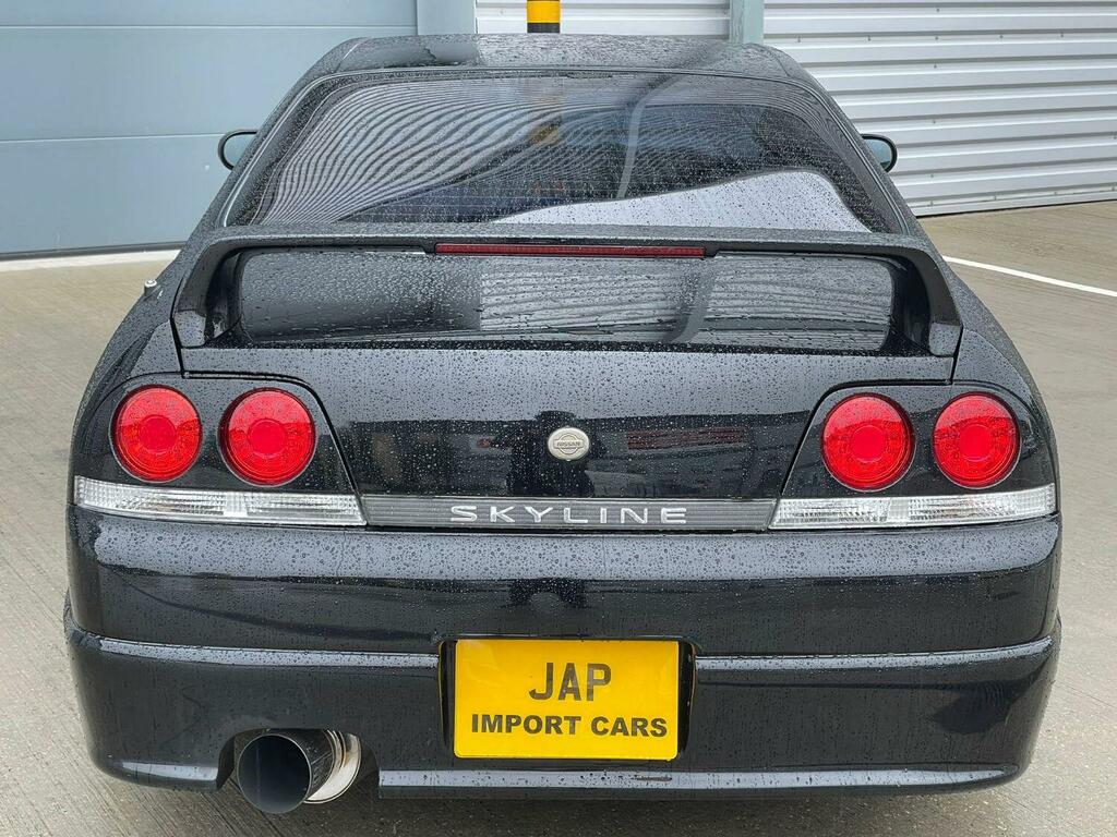 Nissan Skyline Nissan Skyline Gtst 2.5 Turbo Totally Genuine Mint White #34