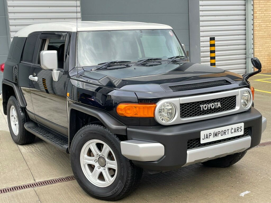 Toyota FJ Cruiser 11 2012 Model 4.0 V6 Rare Model With Full Leather CF71FUE Black #2