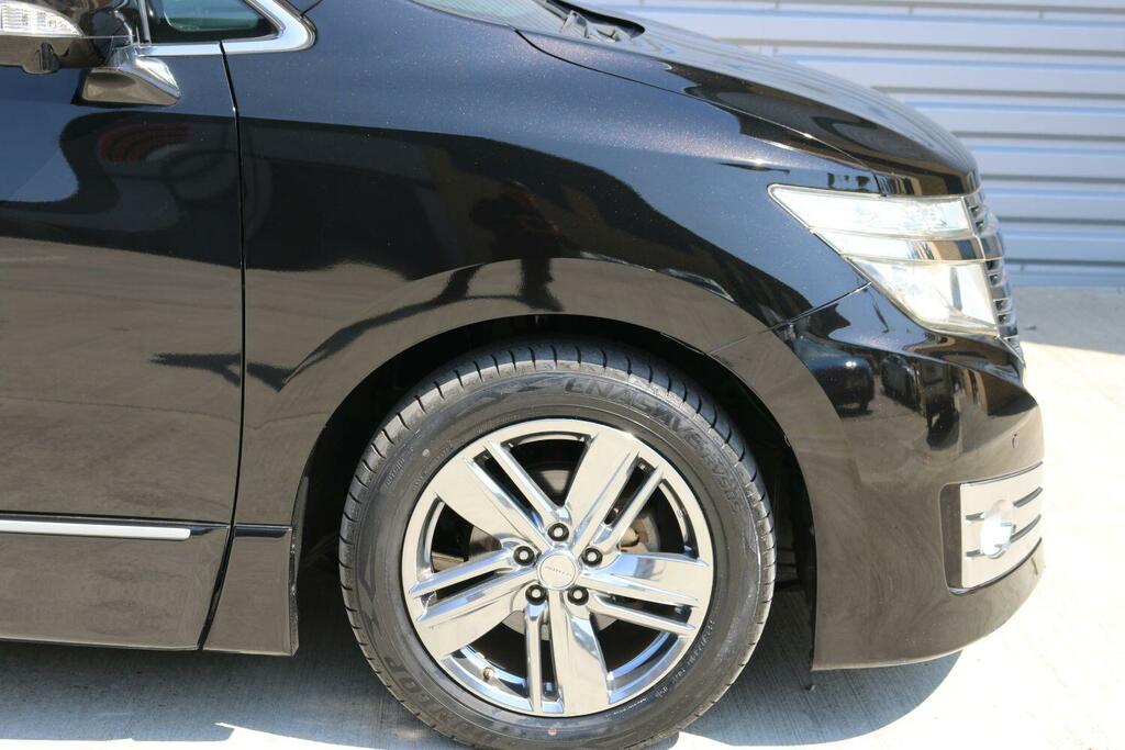 Nissan Elgrand 3.5 V6 Black #6