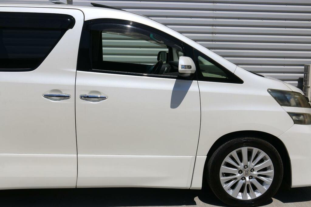 Toyota Vellfire 2.4 7 Seater Armchair Recliners RA12WLB White #6