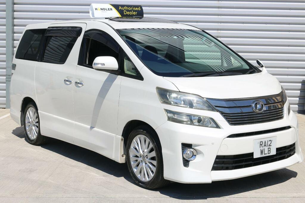 Toyota Vellfire 2.4 7 Seater Armchair Recliners RA12WLB White #2