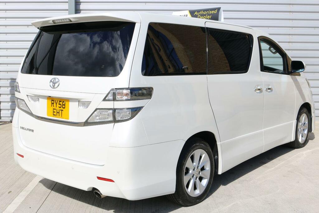 Toyota Vellfire 2.4 Vvti White #6