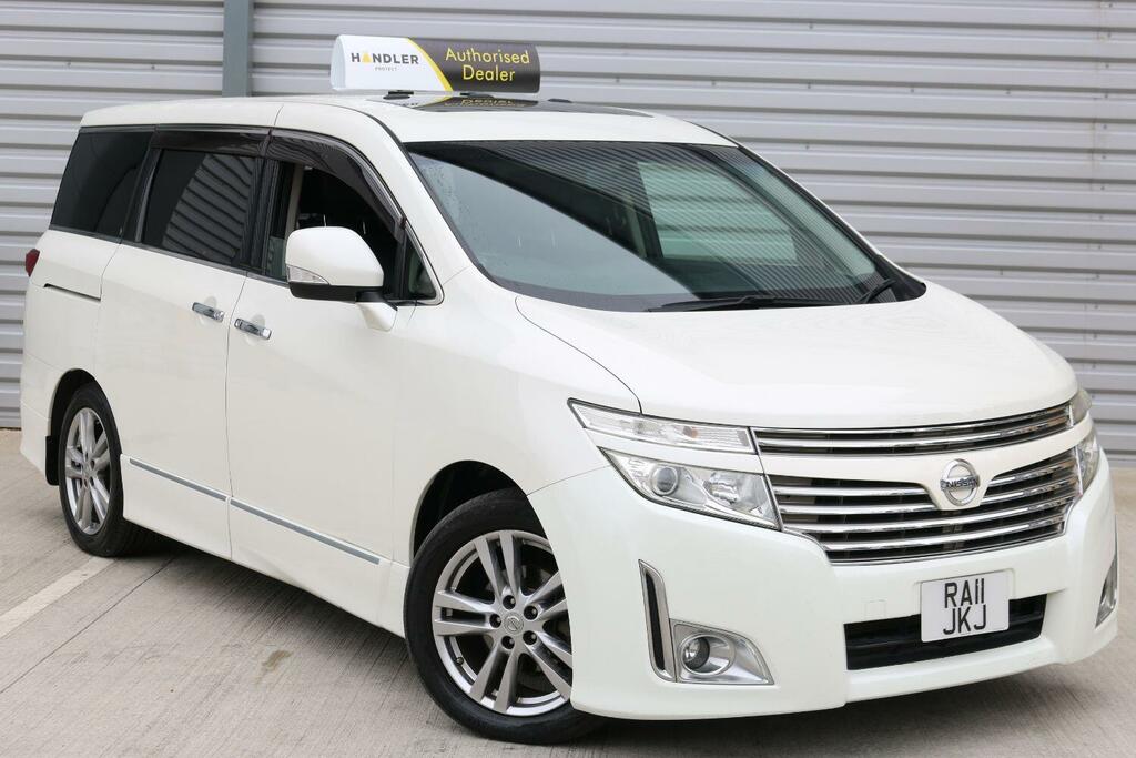 Nissan Elgrand 2.5 Rider White