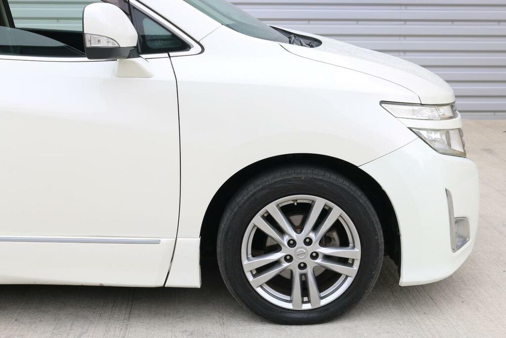 Nissan Elgrand 2.5 Rider RA11JKJ White #5