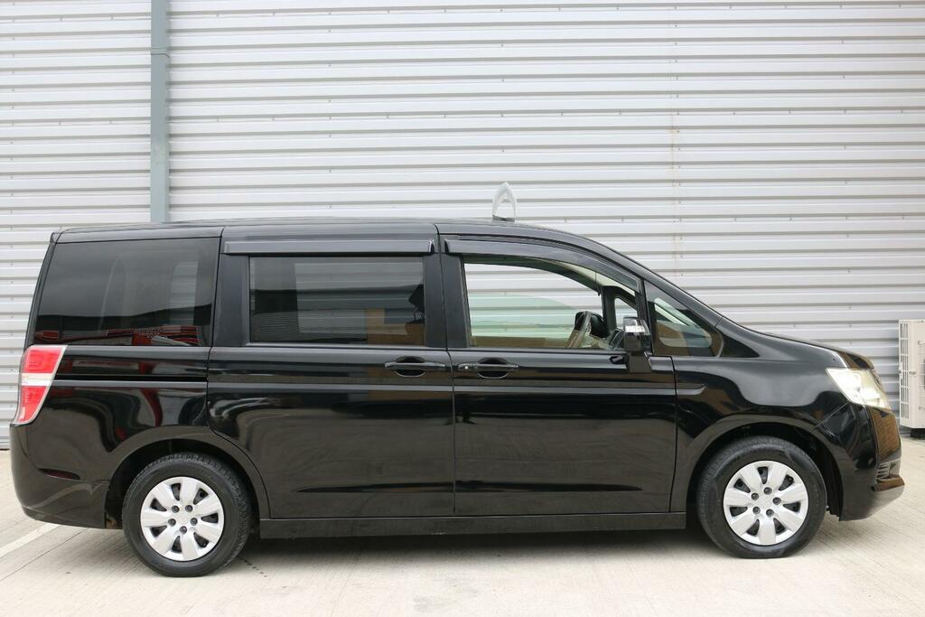 Honda StepWagon Stuning Immaculate Condition RA61ORL Black #2