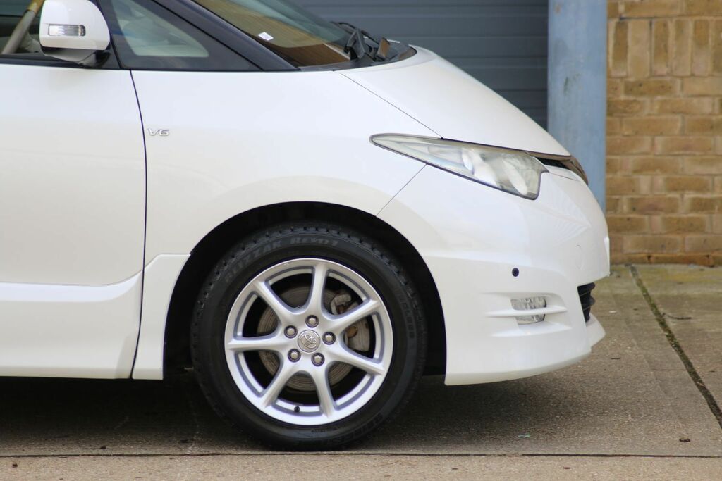 Toyota Estima Toyota Previaestima Premium G Edition V6 Aeras Lea White #2