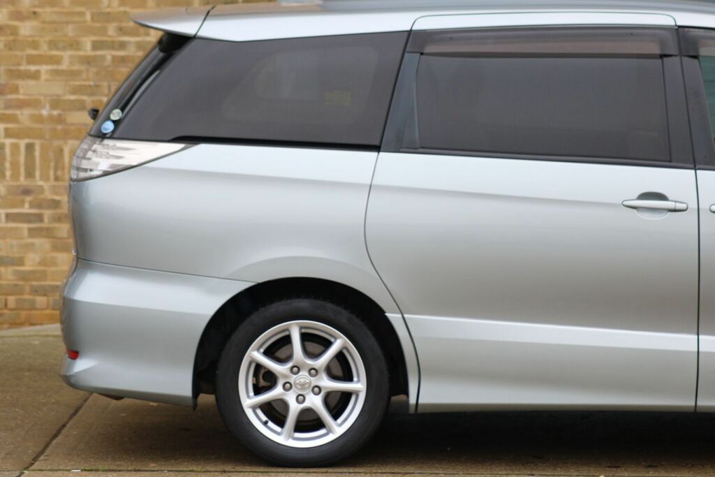 Toyota Estima 2.4 Black #7