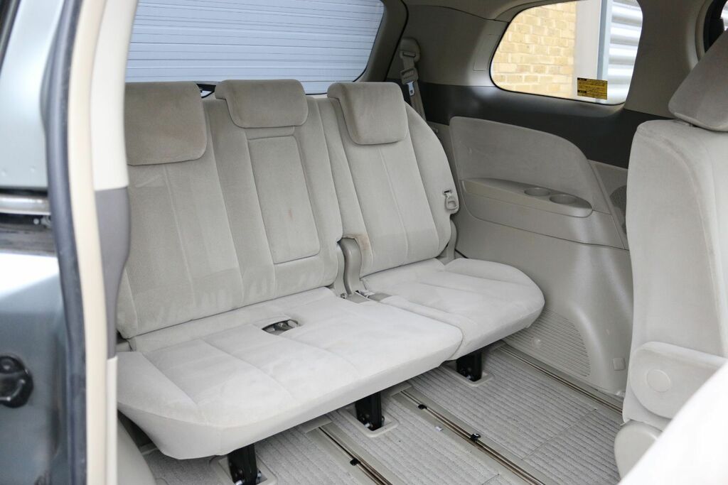 Toyota Estima 2.4 Black #30
