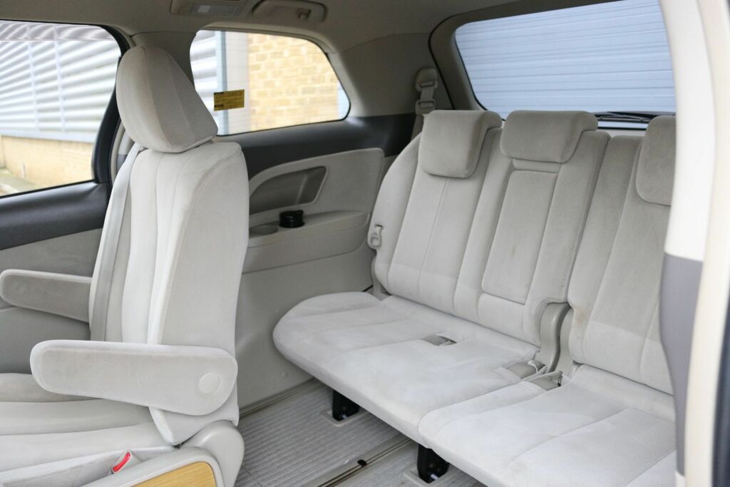 Toyota Estima 2.4 Black #31