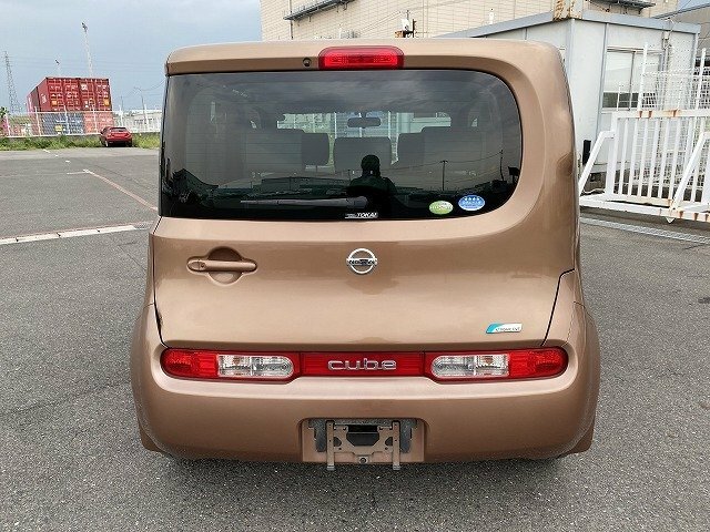 Nissan Cube Hatchback 2009 - 2011 Brown #6