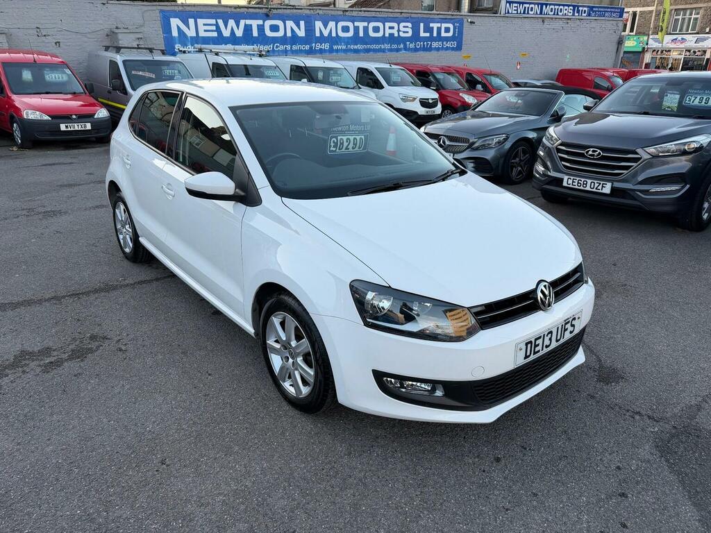 Volkswagen Polo Hatchback 1.4 Match Euro 5 201313 White