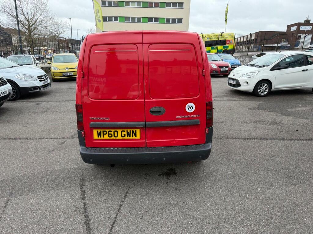Vauxhall Combo Panel Van 1.3 Cdti 1700 16V 201160 Red #4