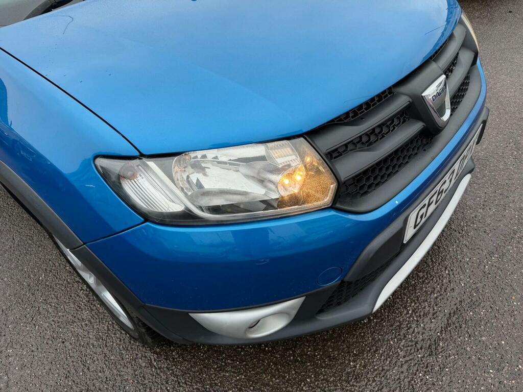 Dacia Sandero Stepway Hatchback 0.9 Tce Ambiance Euro 5 201363 GF63DPX Blue #5