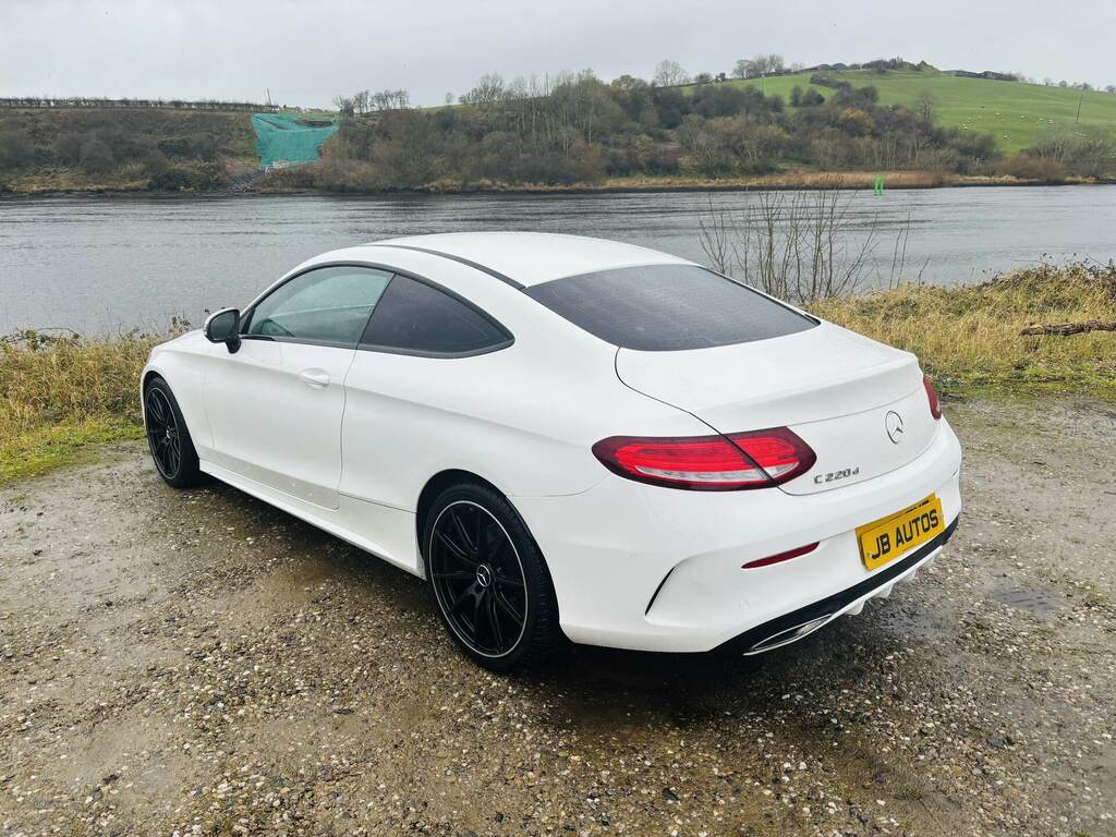 Mercedes-Benz C Class C220d Amg Line LL17ZVT White #3