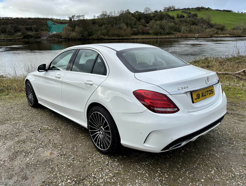 Mercedes-Benz C Class C250 Bluetec Amg Line BT64TRX White #4