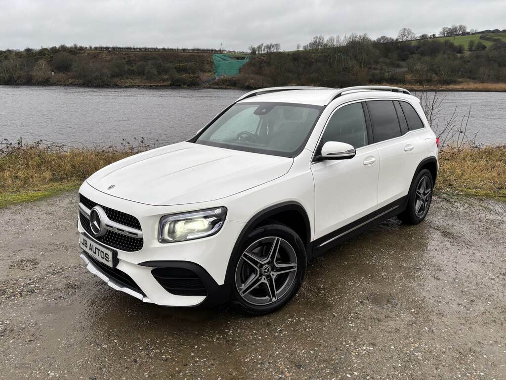 Mercedes-Benz GLB Class Glb 200D Amg Line 8G-tronic CN71KKF White #2