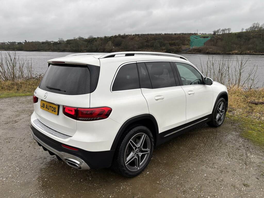 Mercedes-Benz GLB Class Glb 200D Amg Line 8G-tronic CN71KKF White #4