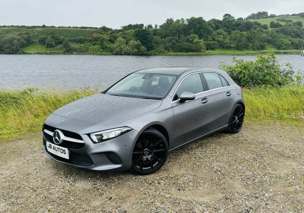Mercedes-Benz A Class A180d Se RY68AAX Grey #2