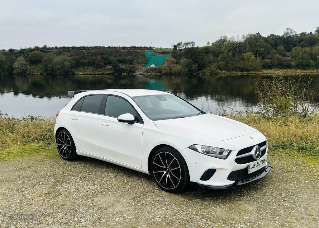Mercedes-Benz A Class A180d Sport White