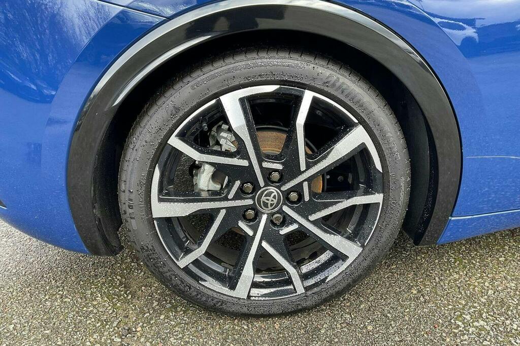 Toyota Prius 2.0 13.6Kwh Excel Hatchback Plug In Hyb Blue #5