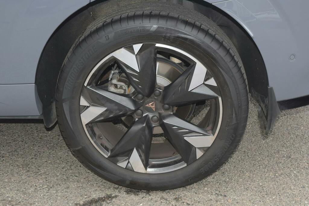 Cupra Terramar 1.5 Etsi V2 Suv Hybrid Dsg GV74VOO Grey #5