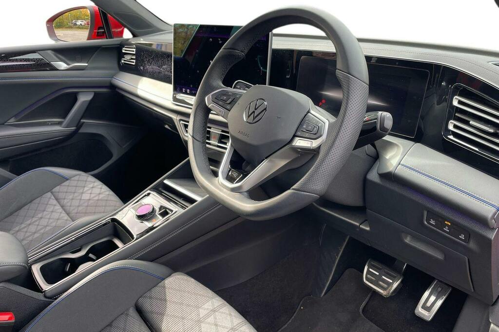 Volkswagen Tiguan 1.5 Etsi Mhev R-line Suv Hybrid Dsg GF25DKX Red #6
