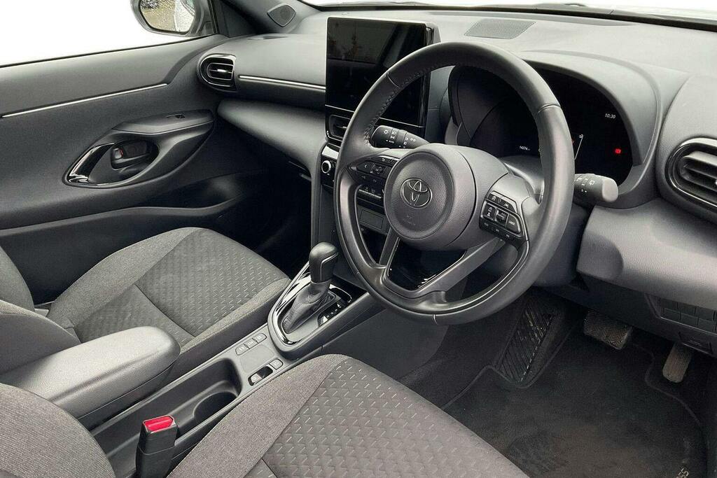 Toyota Yaris Cross 1.5 Vvt H Design Suv Hybrid E Cvt White #6