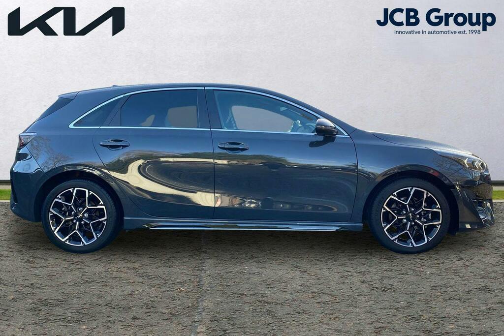 Kia Ceed 1.5 T Gdi Gt Line Hatchback Dct LV25OFC Black #4