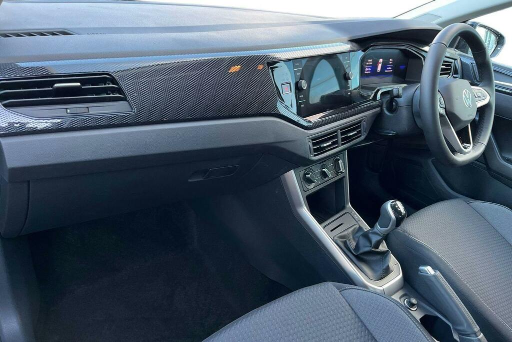 Volkswagen Polo 1.0 Tsi Match Hatchback GF75EJV Black #2