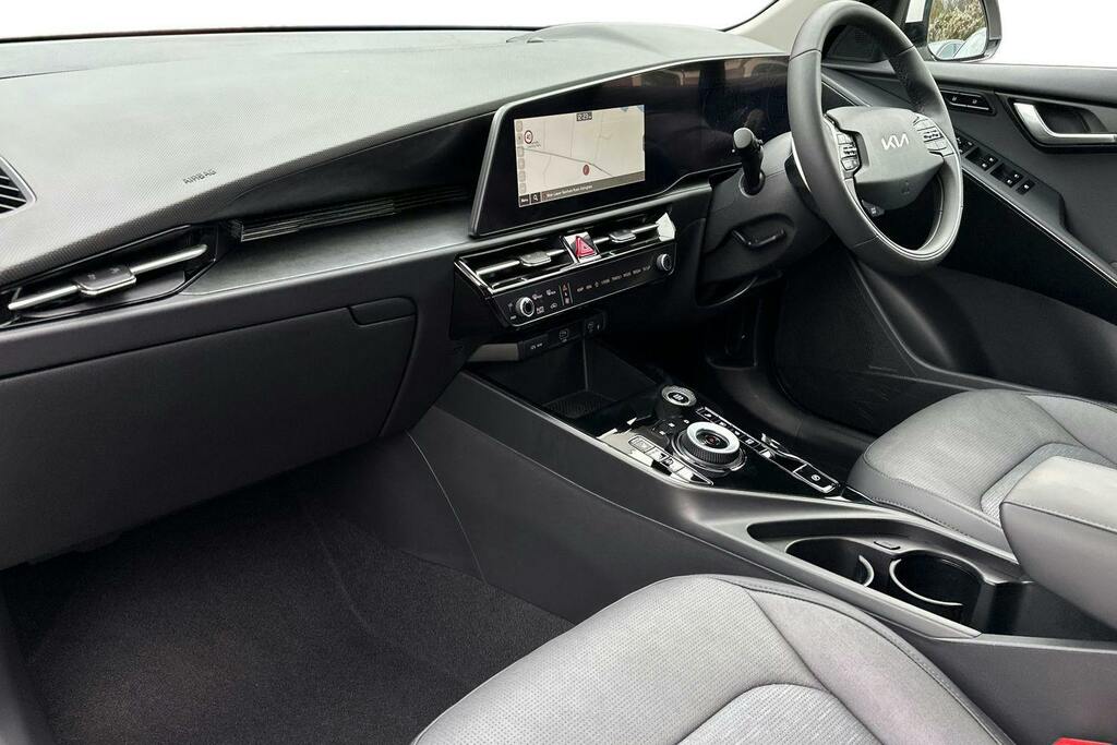 Kia Niro 1.6H Gdi Aspire Suv Hybrid Dct GF75HCK White #2