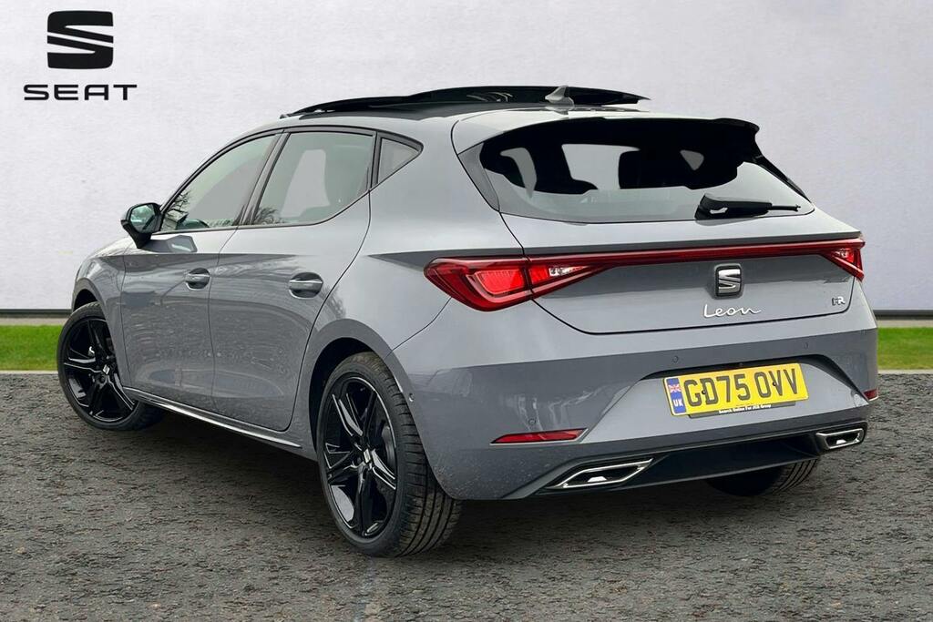 Seat Leon 1.5 Etsi Mhev Fr Black Edition Hatchback Petro GD75OVV Grey #3