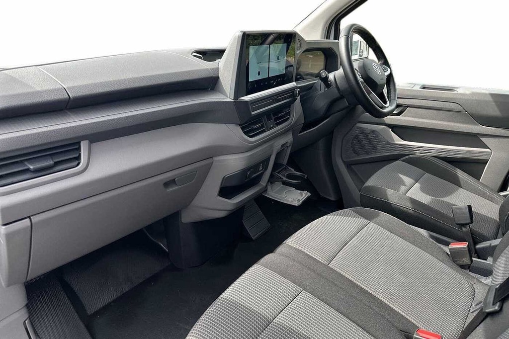 Volkswagen E-Transporter T32 65Kwh Commerce Plus Panel Van Aut GY25PVV White #2