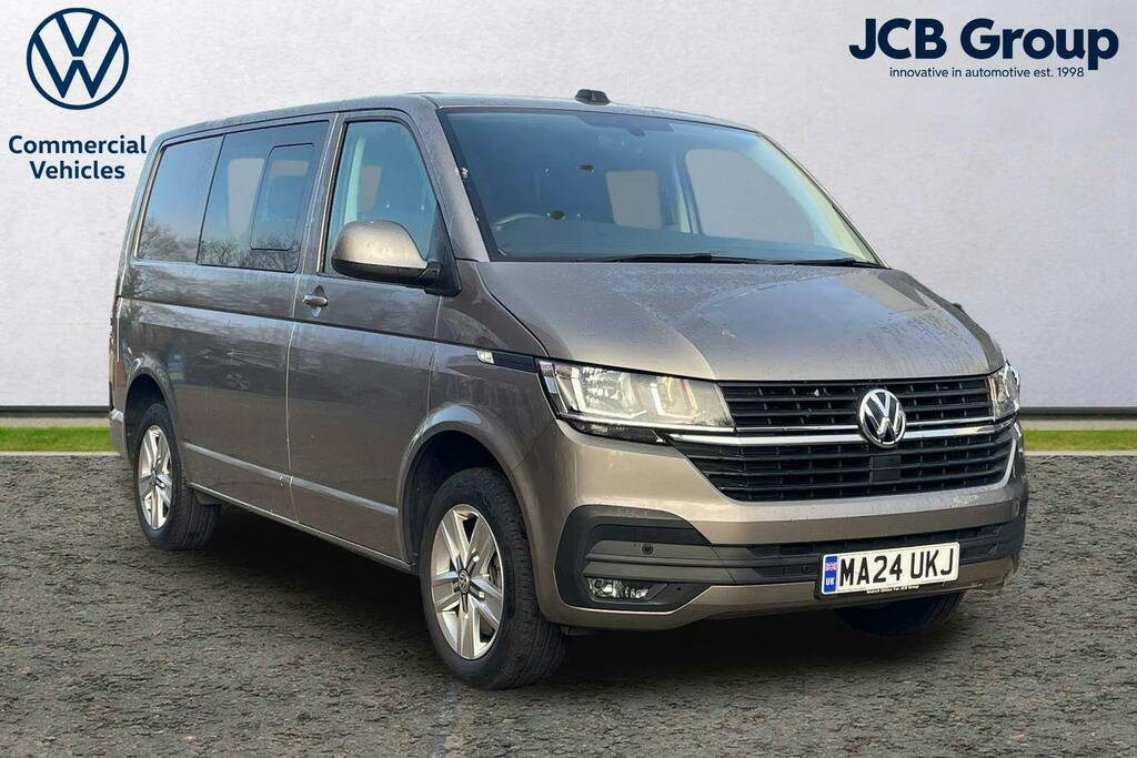 Volkswagen Transporter 2.0 Tdi T32 Highline Kombi Double Cab D Beige