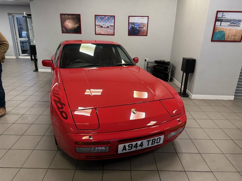Porsche 944 Coupe Red #2
