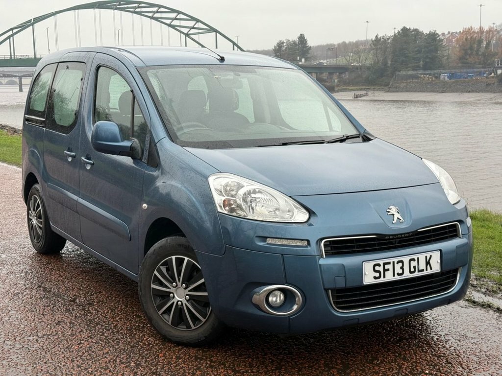 Peugeot Partner Tepee 1.6L Tepee S Blue