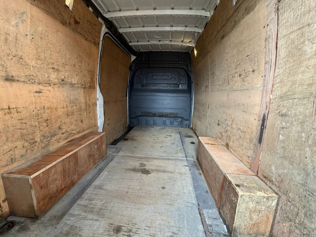 Mercedes-Benz Sprinter 2L Progressive NC21TXZ White #6