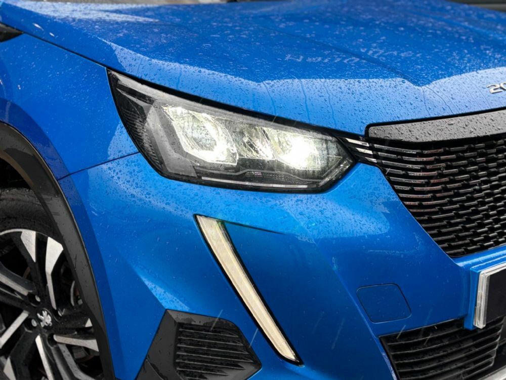 Peugeot 2008 1.2 Puretech Allure Premium Euro 6 S S Blue