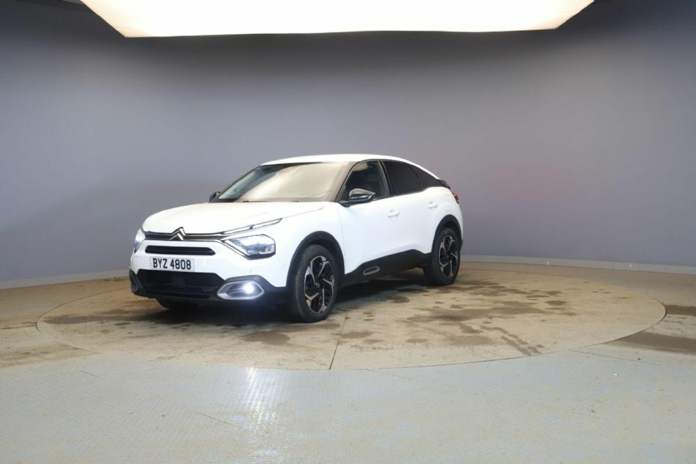 Citroen C4 1.2 Puretech Shine Euro 6 S S BYZ4808 White #2