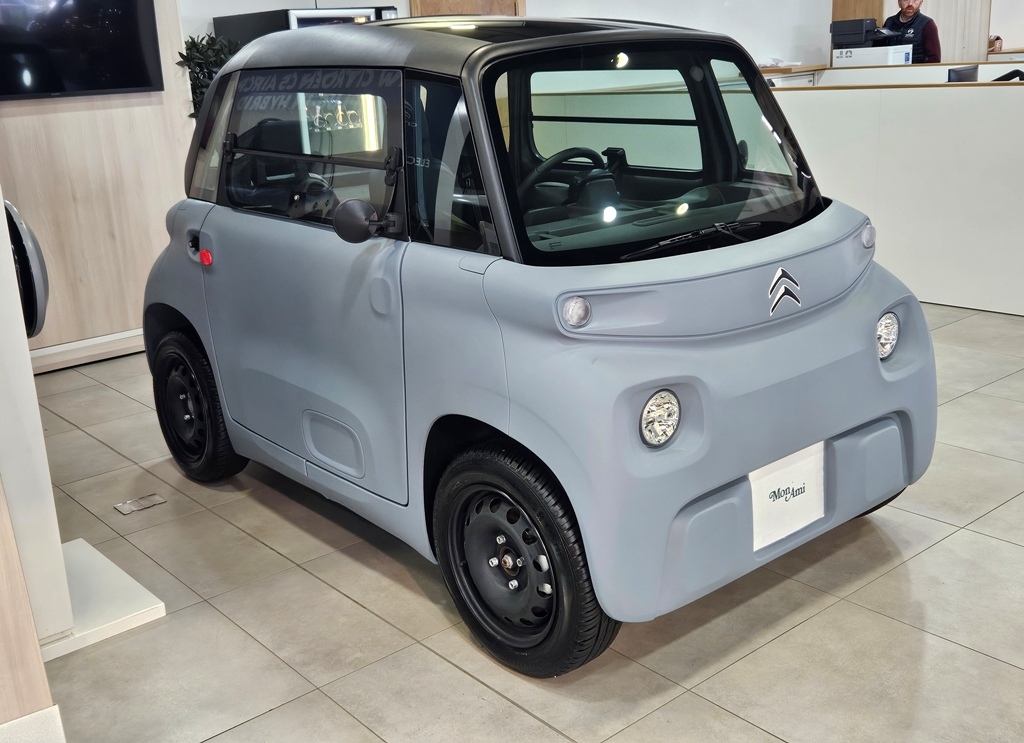 Citroen Ami 6Kw 2dr Blue