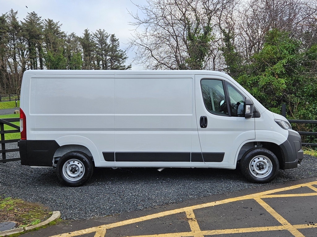 Citroen Relay 35 2.2Bhdi 140Hp L2h1 25 Reg. New Rrp 32 780 White #2