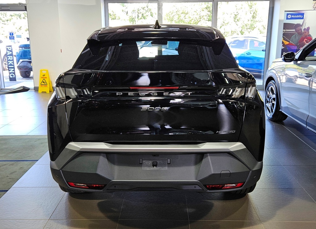 Peugeot 3008 1.2 136Hp Hybrid Allure Save 3570 On Rrp Black #6